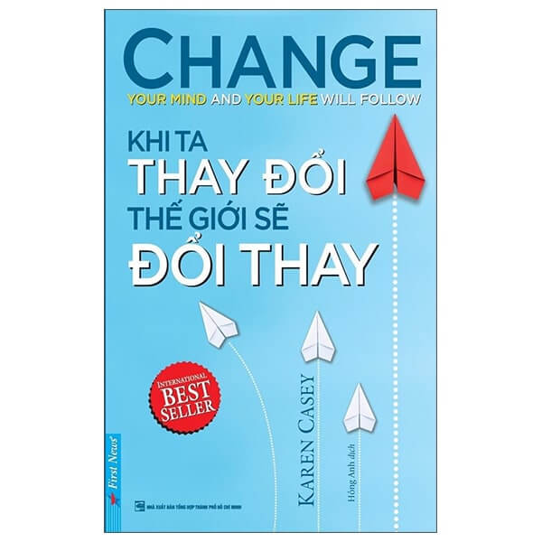 Cuốn sách Khi Ta Thay Đổi Thế Giới Sẽ Đổi Thay là một lời động viên rằng bất kỳ ai cũng có thể tìm thấy bình yên và hạnh phúc, bất kể hoàn cảnh hiện tại ra sao