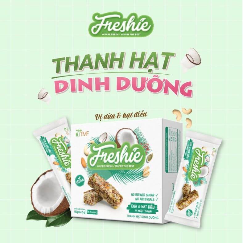 Thanh Hạt Dinh Dưỡng Freshie - Dừa & Hạt Điều thành phần tự nhiên từ dừa, hạt điều và mật dừa nước. Bổ sung dinh dưỡng nhanh chóng và tiện lợi, là bữa ăn xế hoàn hảo cho bạn và gia đình.